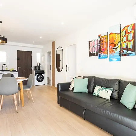 Home2book Bright Apt. With Pool Cristianos Daire