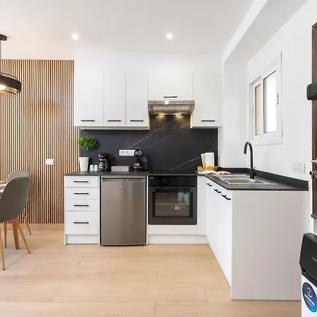 Daire Home2book Bright Apt. With Pool Cristianos *
